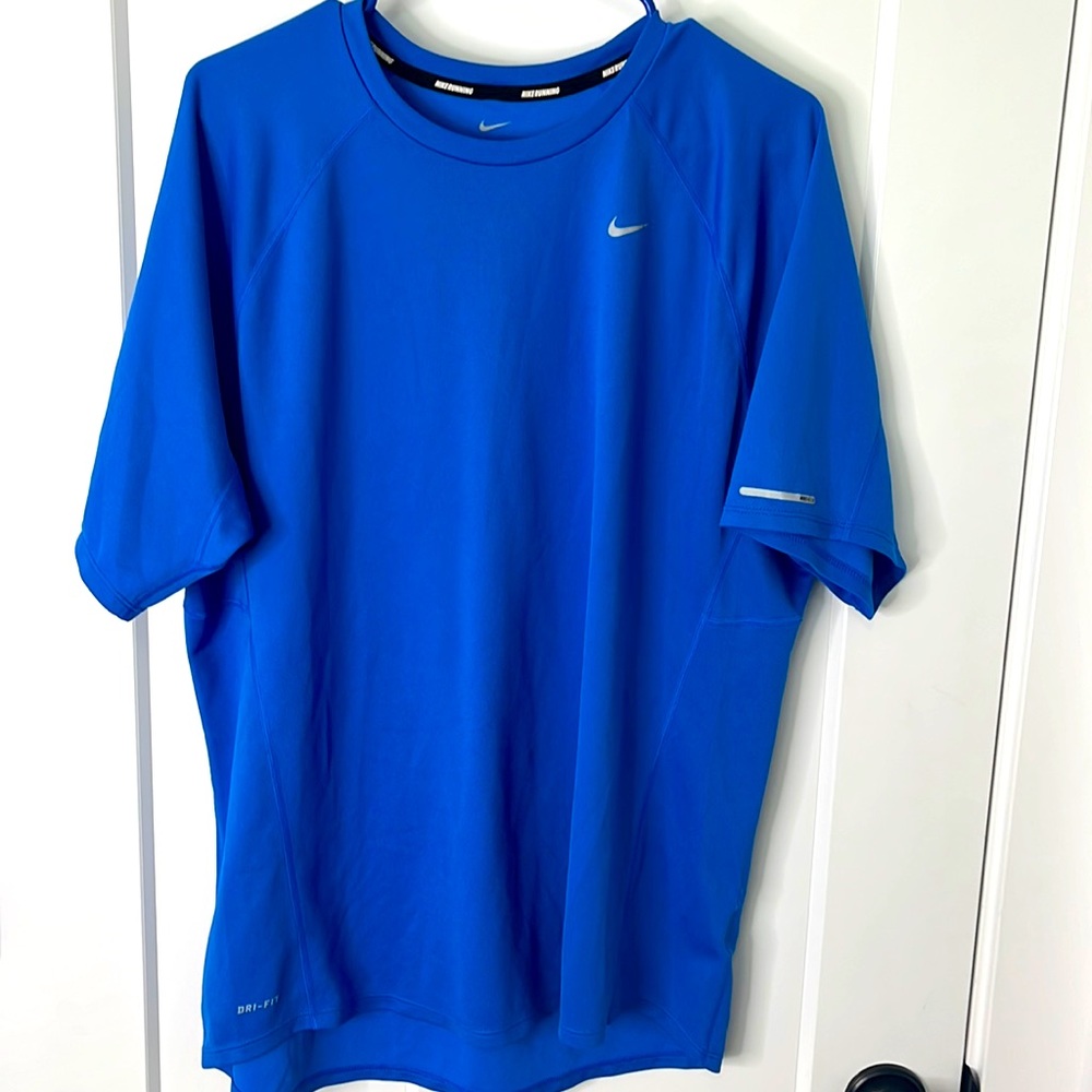 Mens Royal/Cobalt Blue Nike Running Shirt! Great Condition! Size XL, reflective